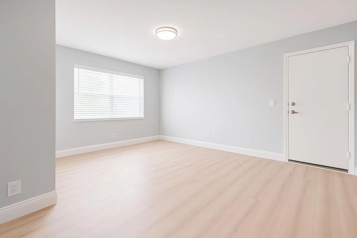 Unit Apt 9 photo 7