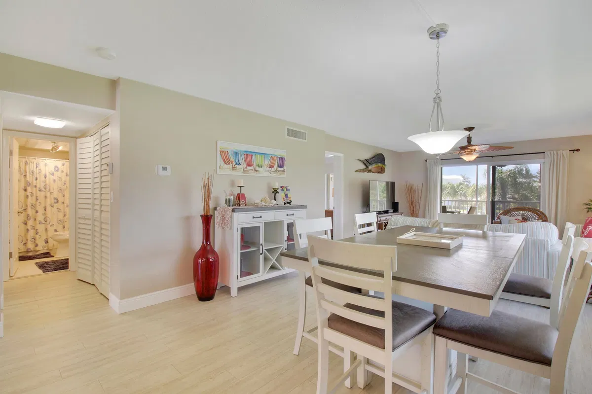 Residence photo 28