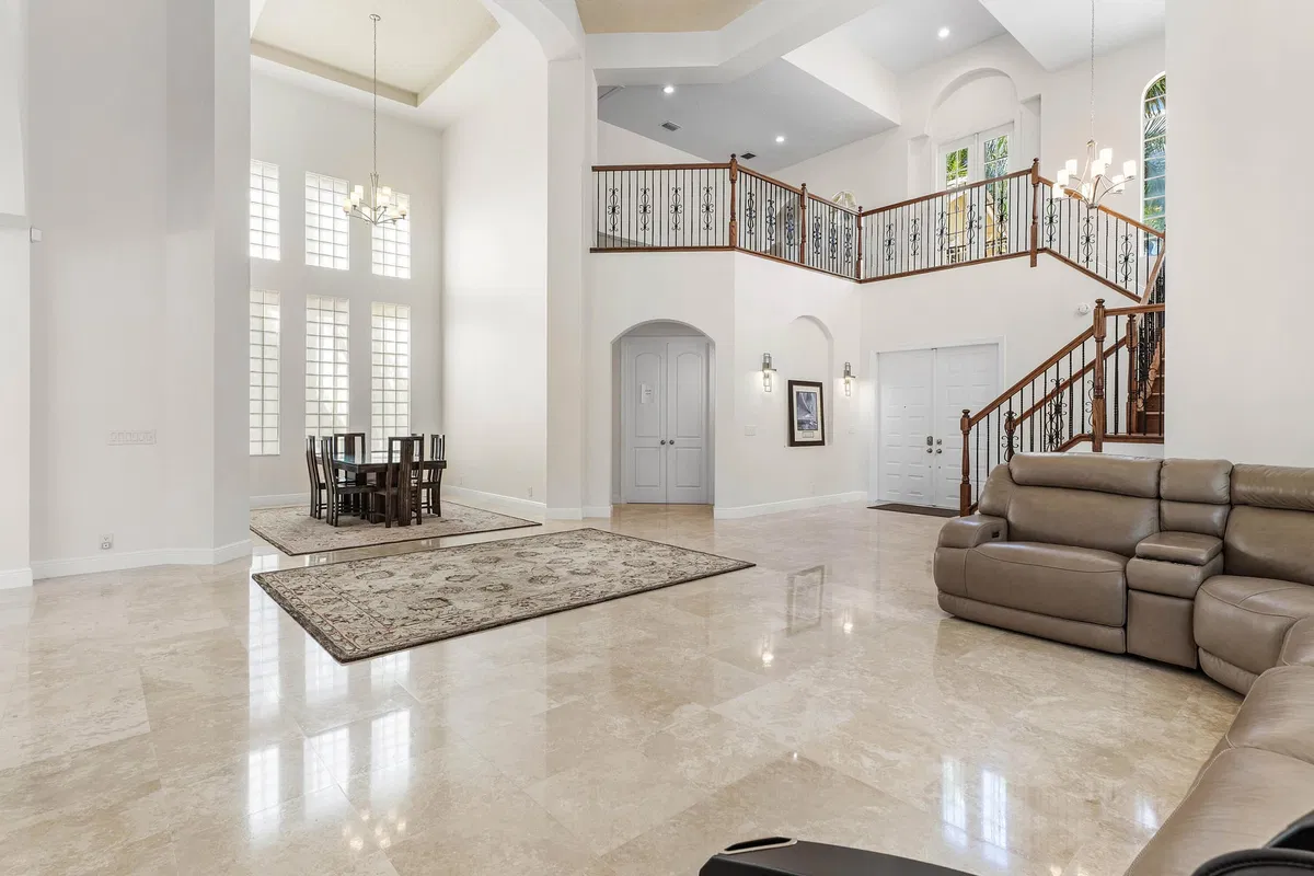 Mizner Country Club Residence photo 7