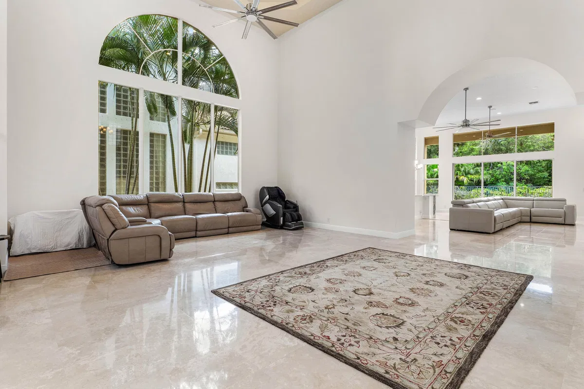 Mizner Country Club Residence photo 10