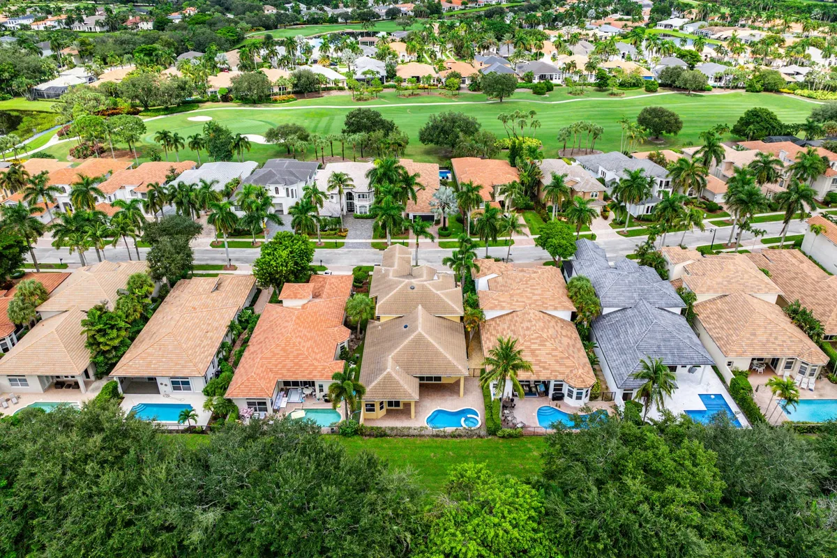 Mizner Country Club Residence photo 40
