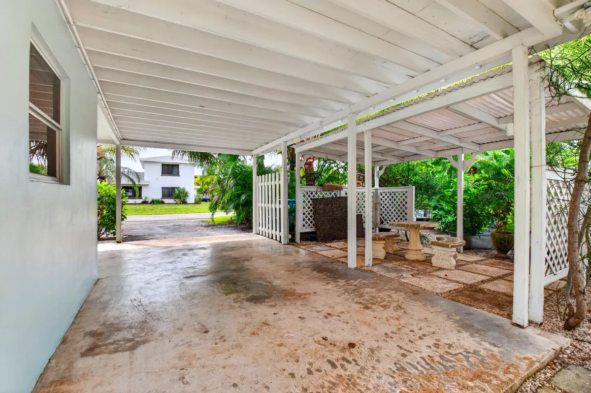  Residence photo 19