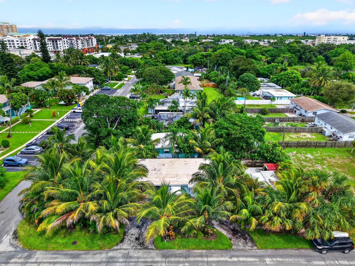  Residence photo 25