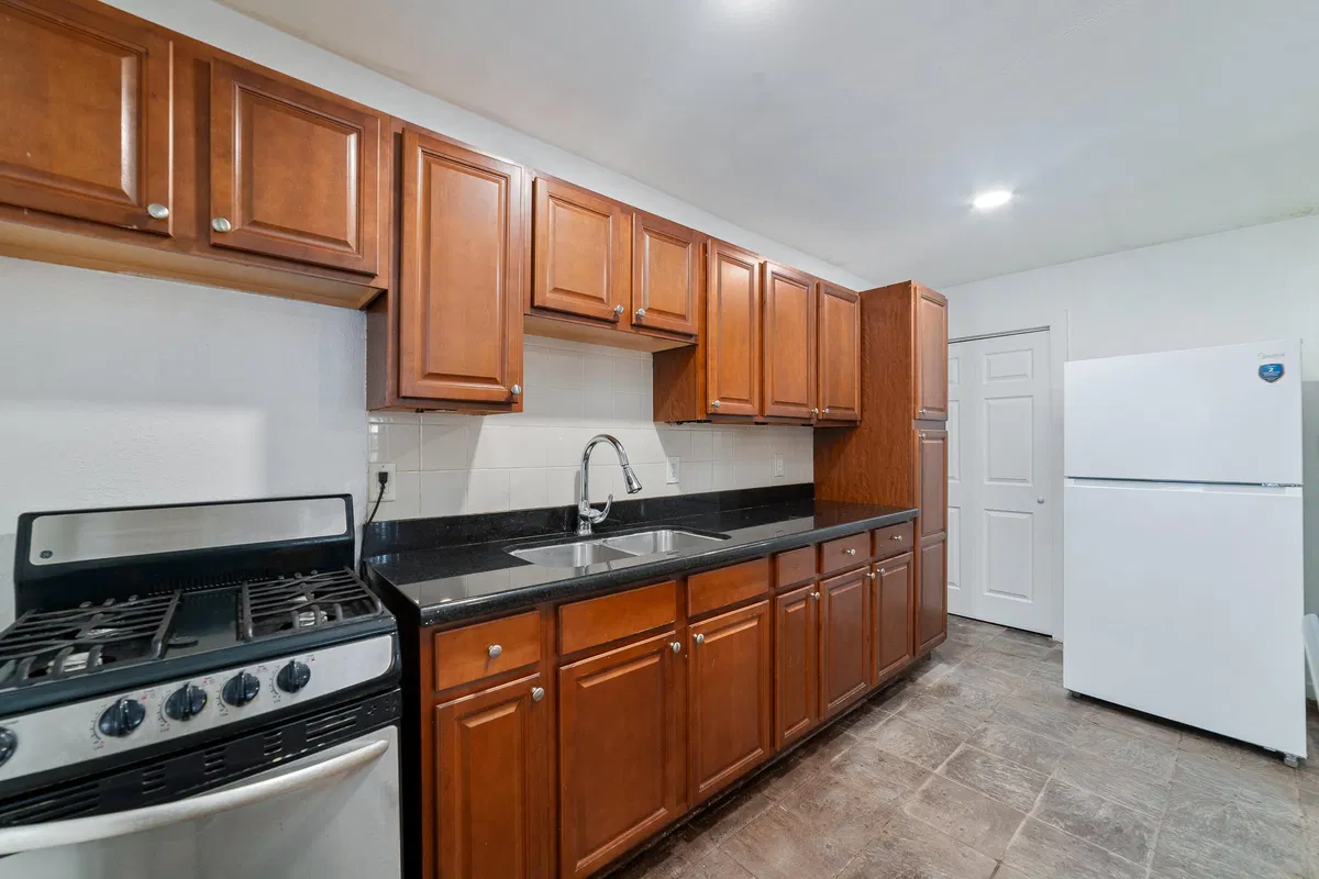 Residence photo 7