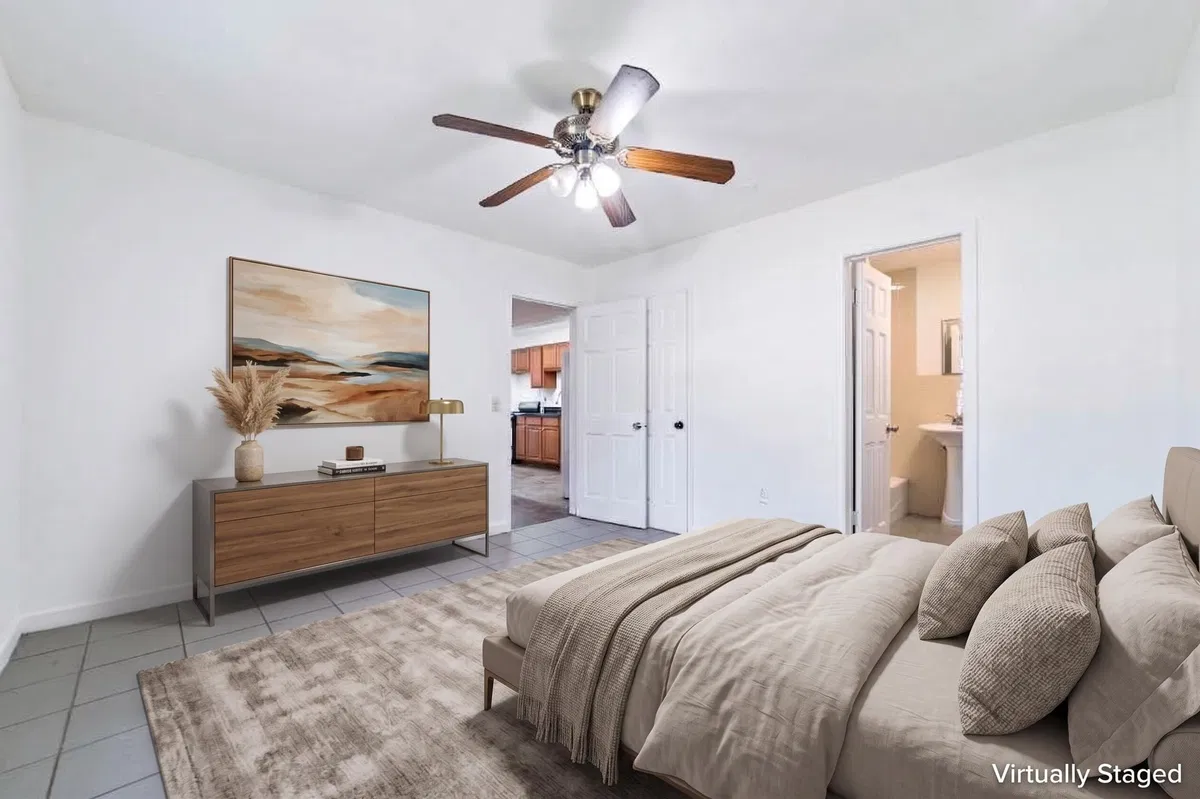 Residence photo 10