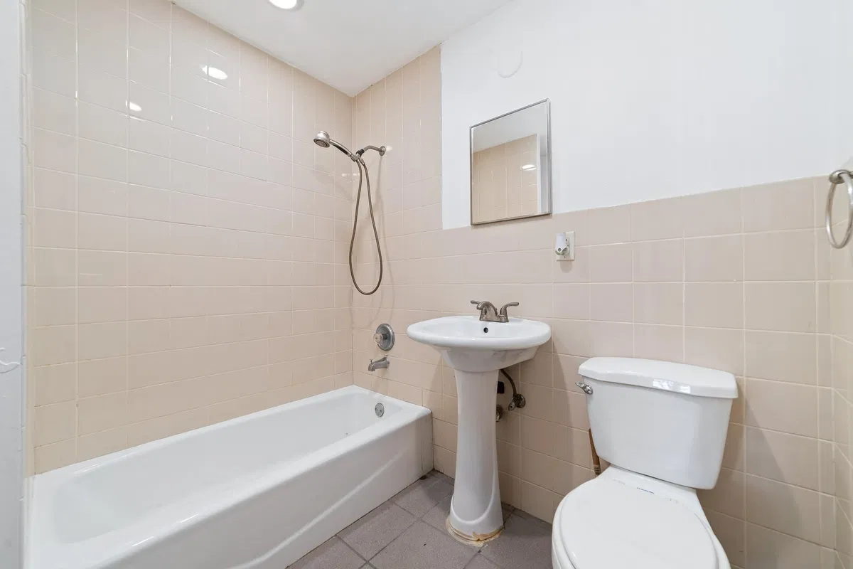 Residence photo 13
