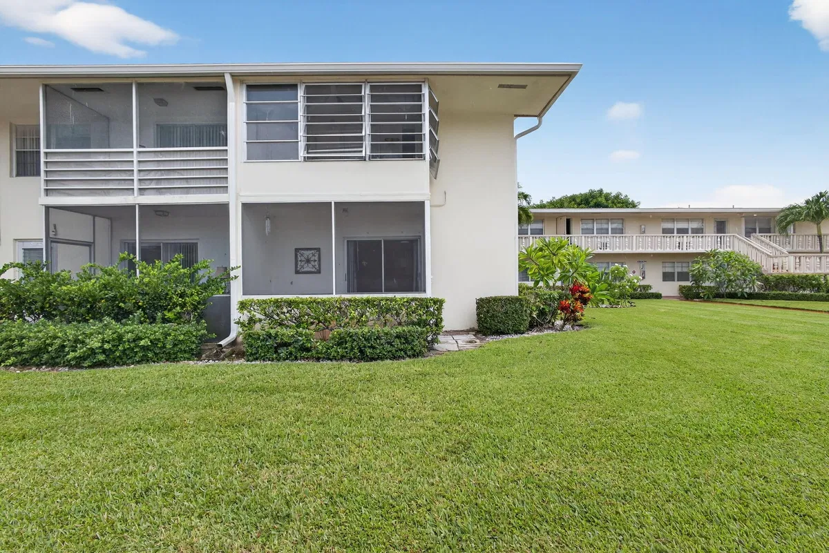  Residence photo 31