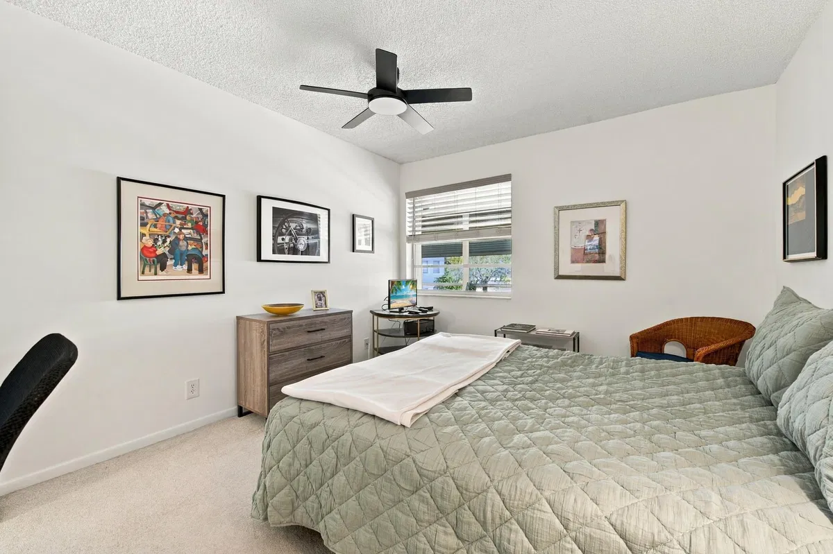  Residence photo 13