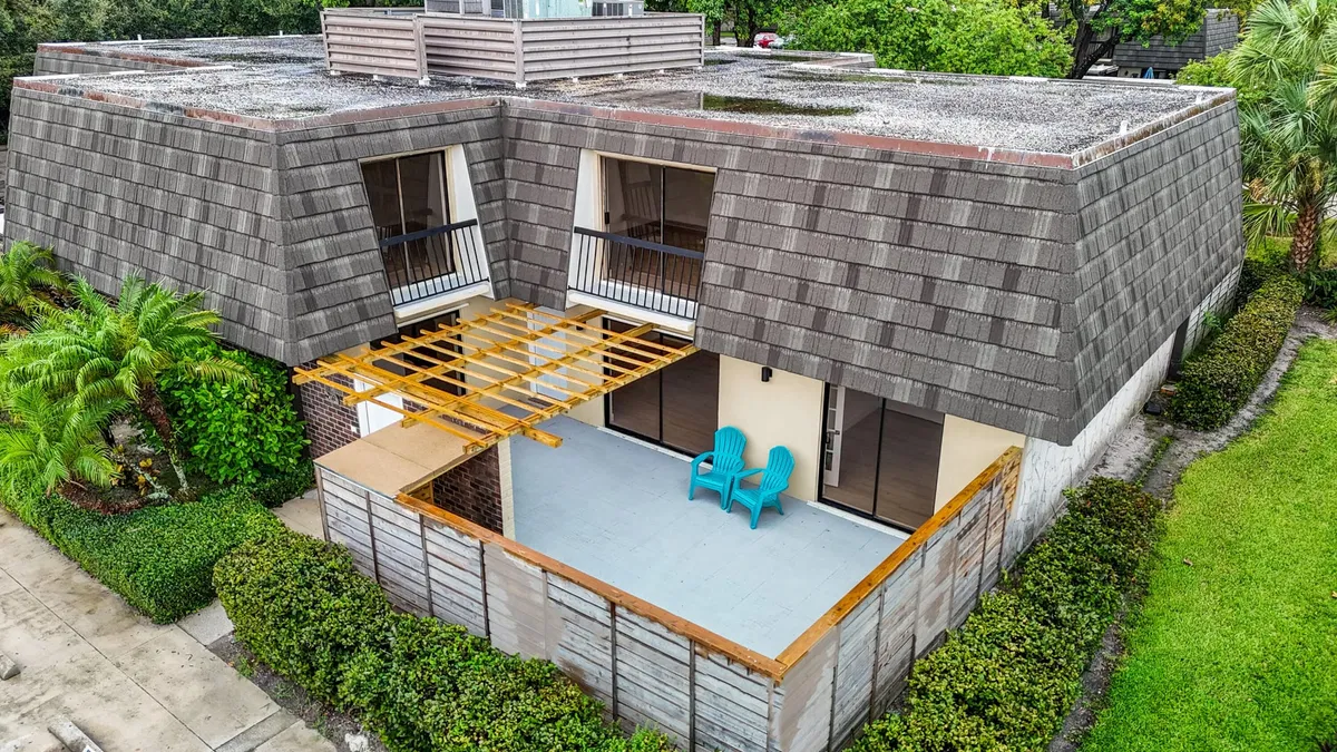 Residence photo 31