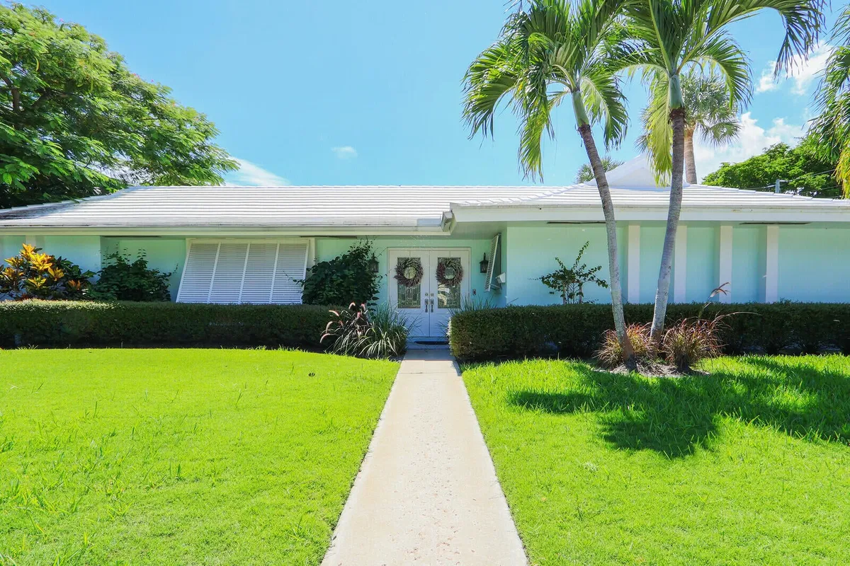 Residence photo 4