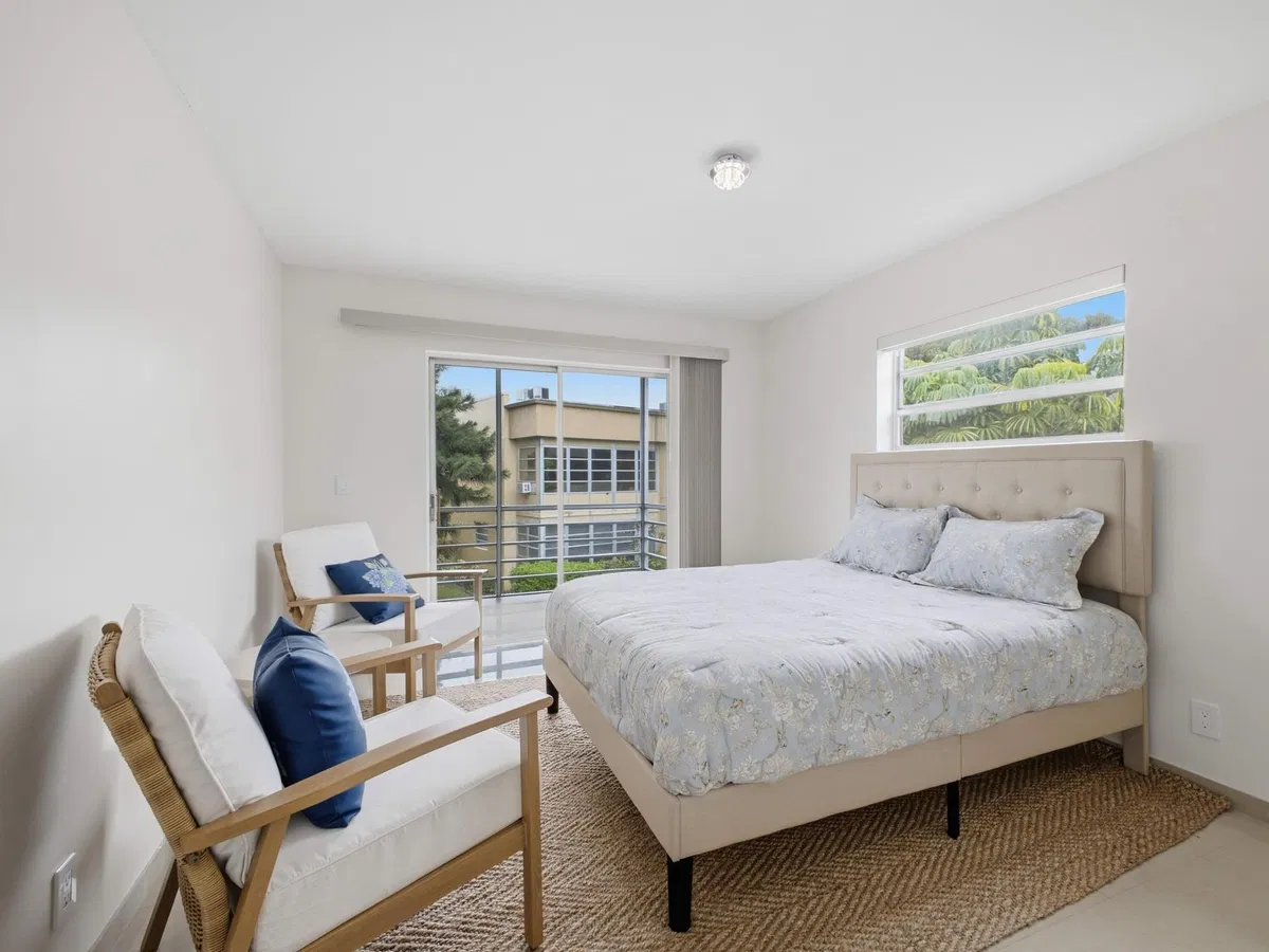 Residence photo 10