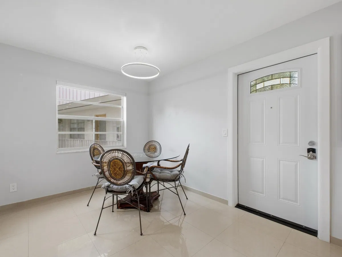 Residence photo 28
