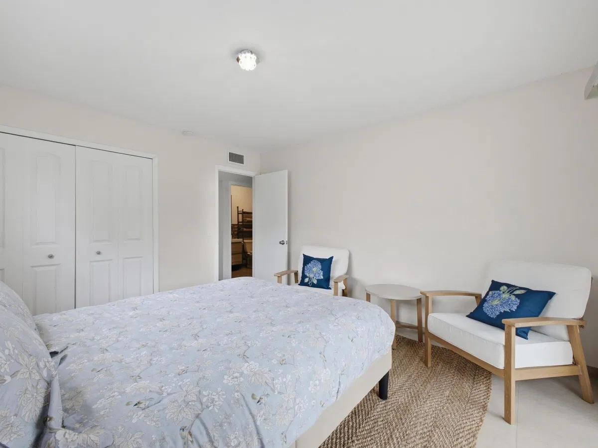 Residence photo 31