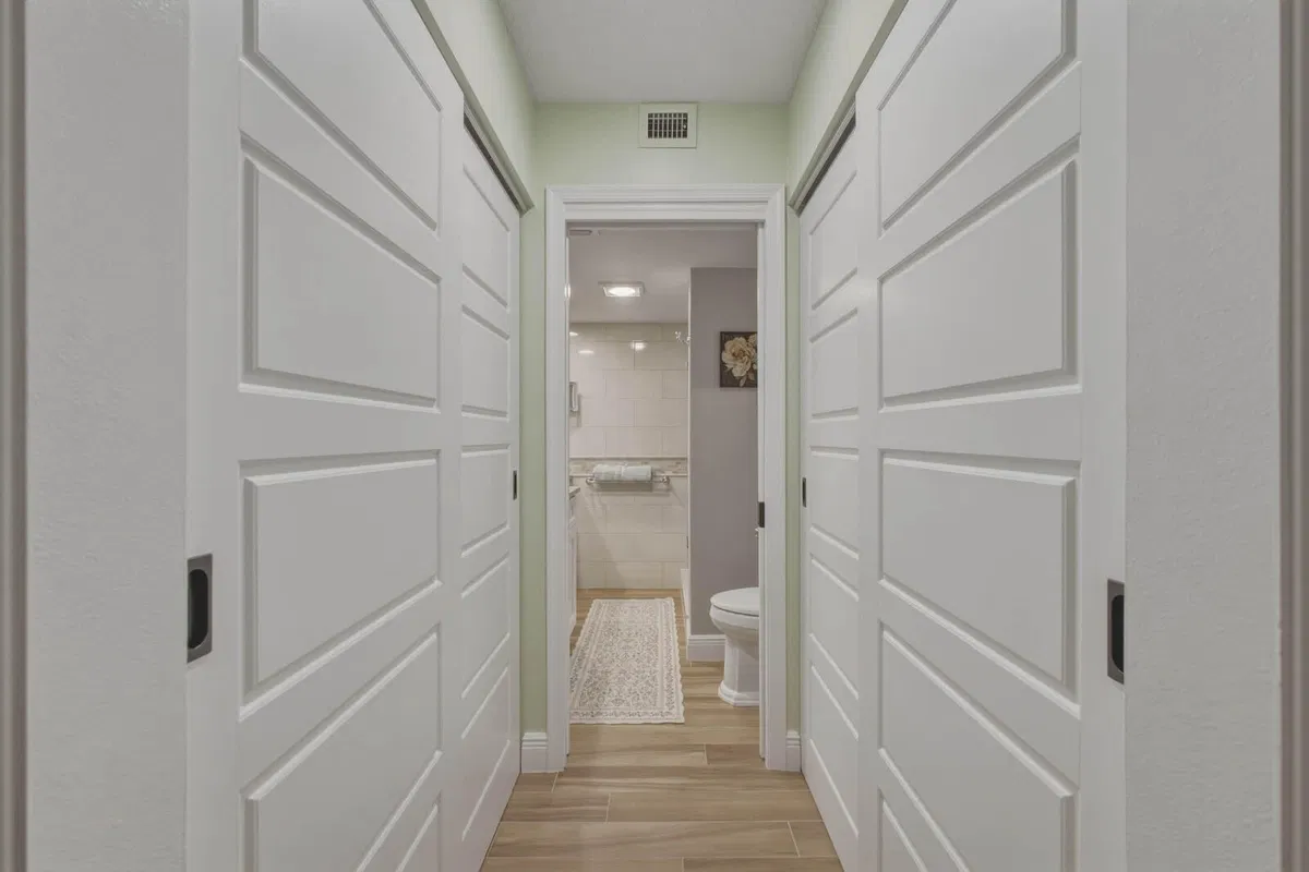  Unit 5-106 photo 28