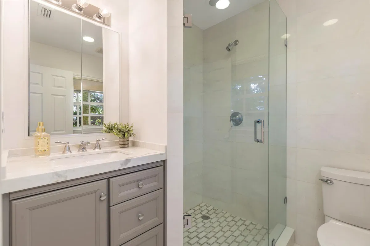 North End Palm Beach Residence photo 13