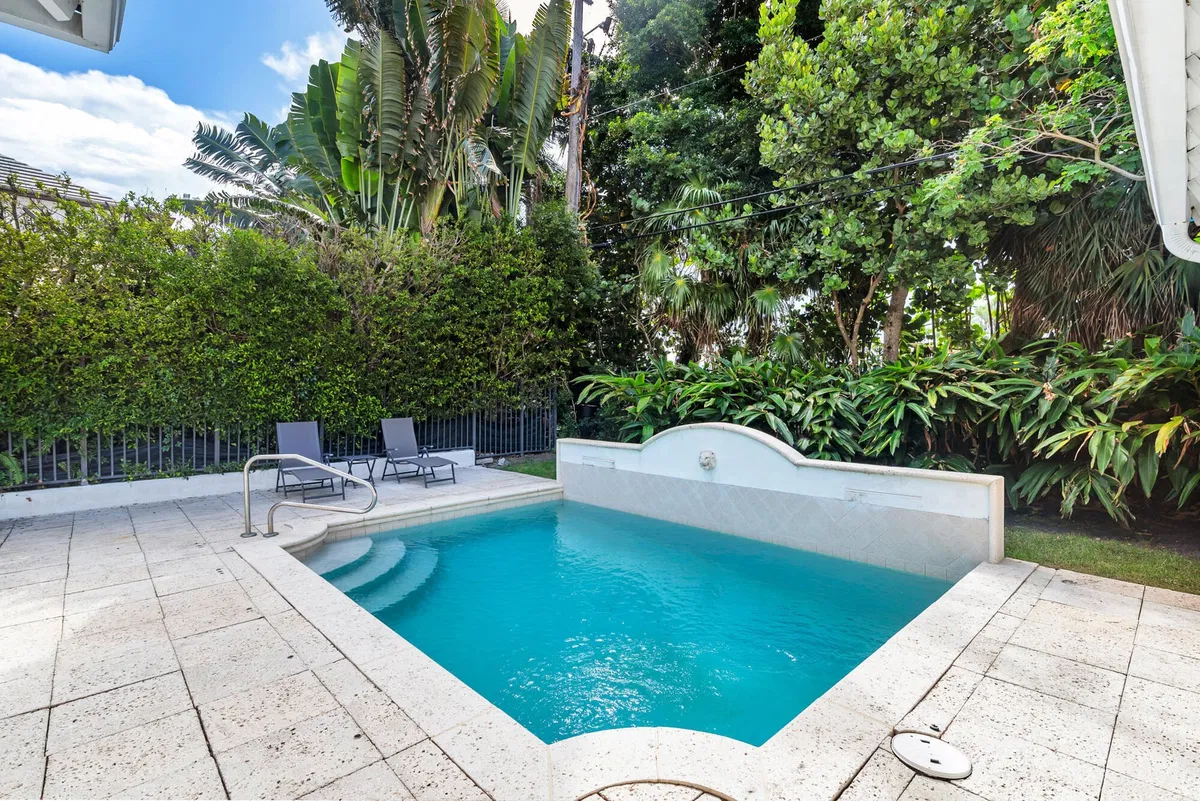 North End Palm Beach Residence photo 16