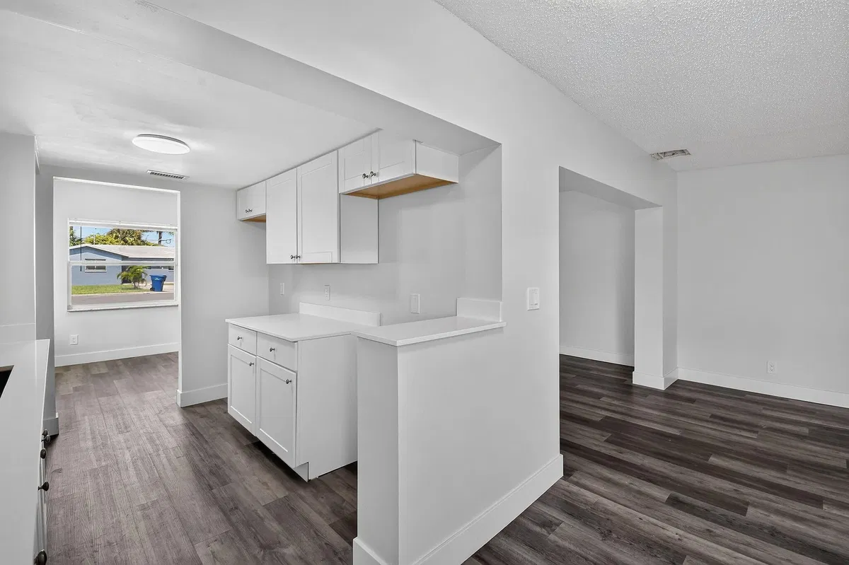 Residence photo 10