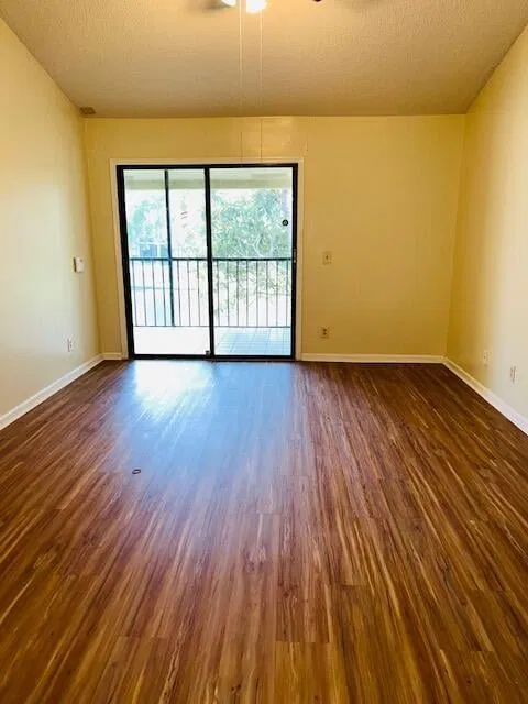 Residence photo 10