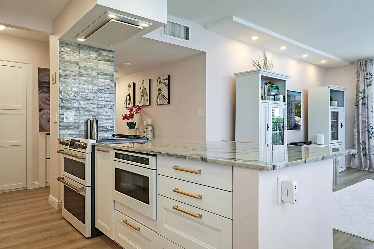 Boca Towers Unit 602W photo 7