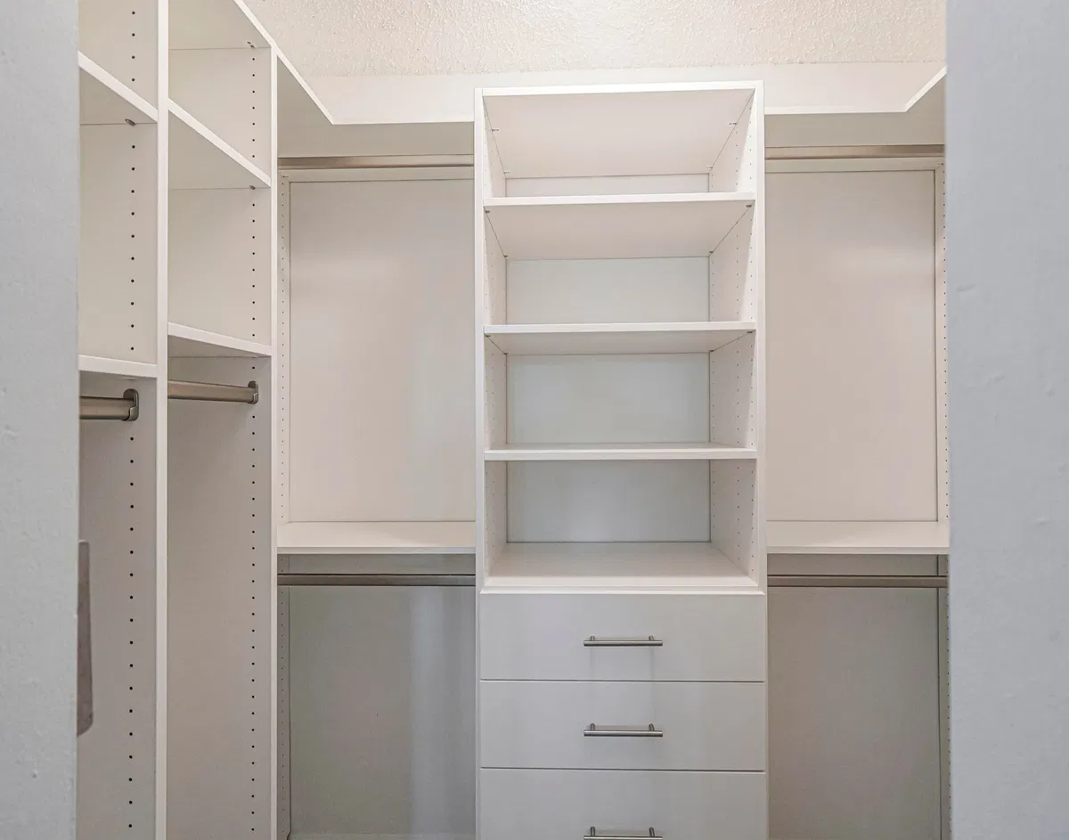Unit 39 J photo 22
