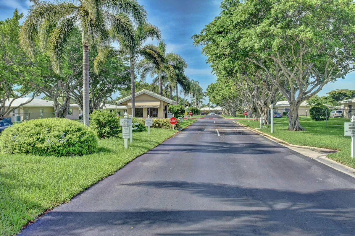 Residence photo 40