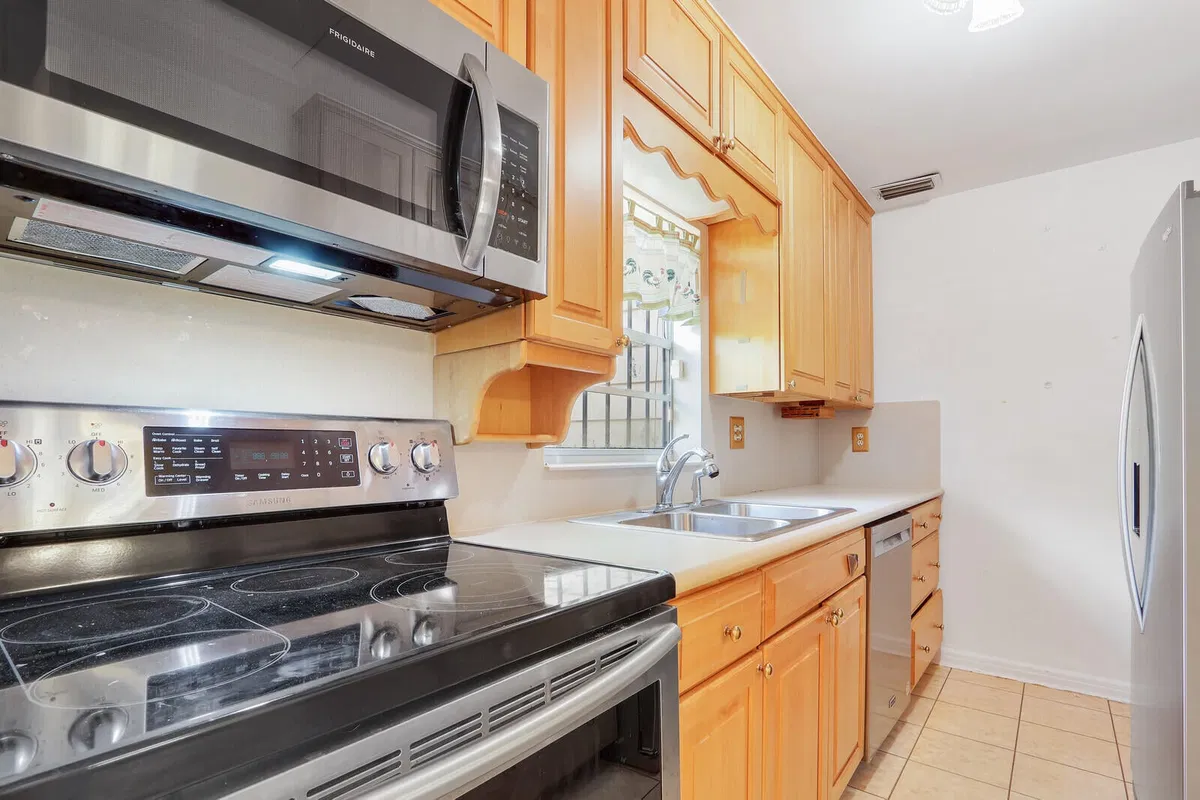 Residence photo 13