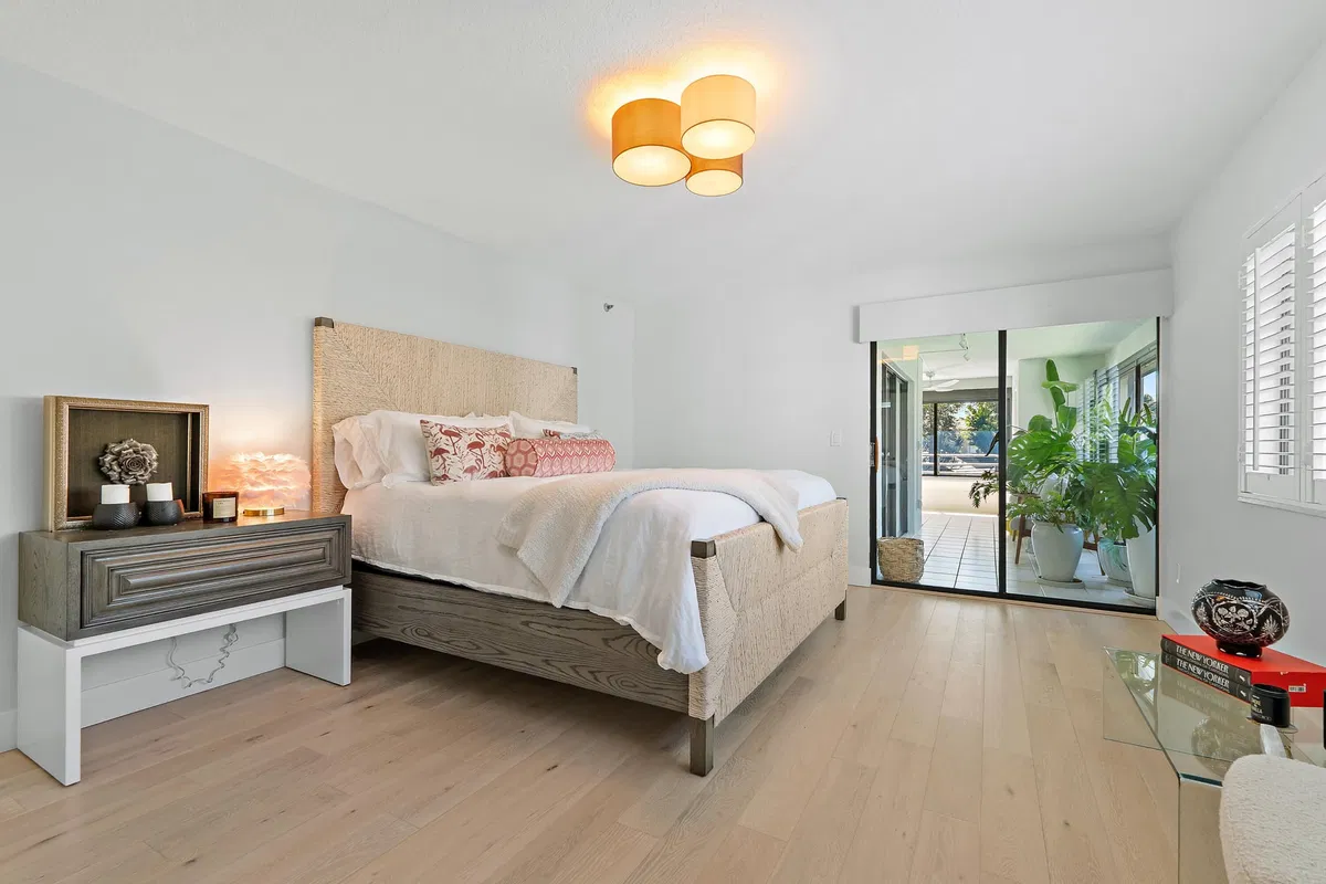 Unit 326 photo 61