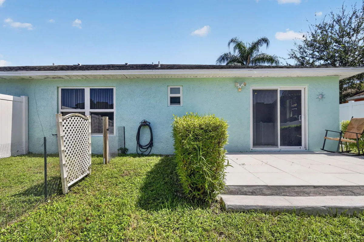 Residence photo 28