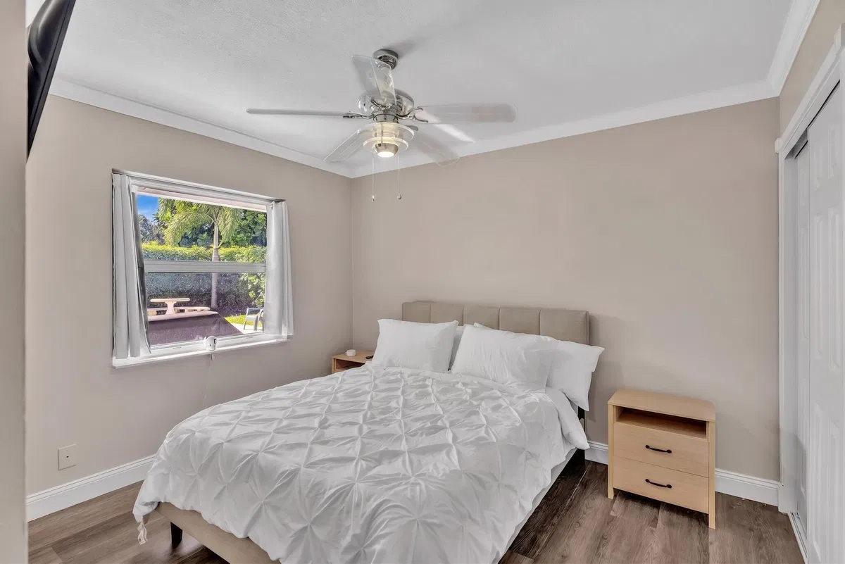 Residence photo 25