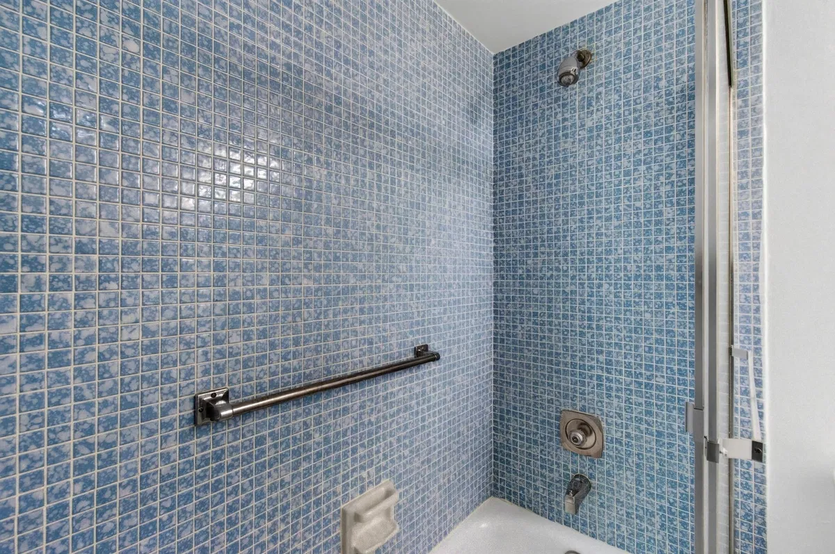 Residence photo 46