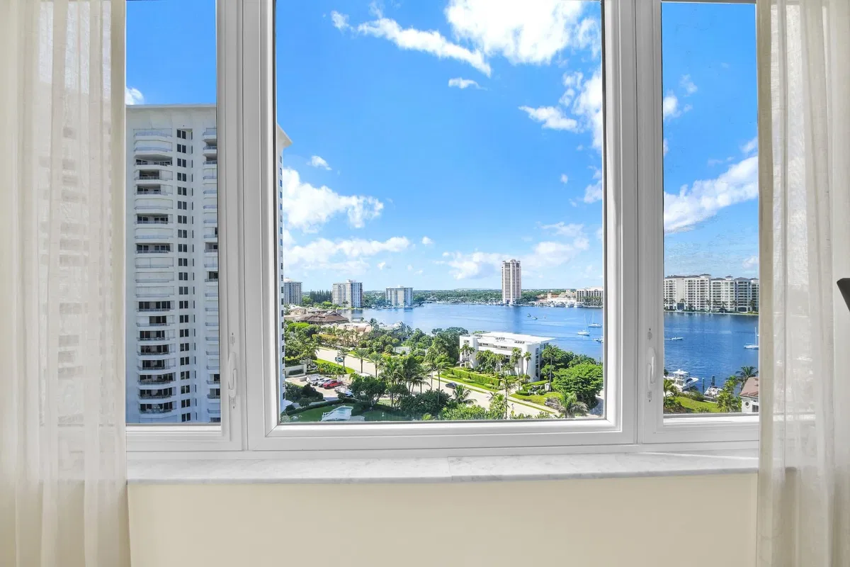 500 S Ocean Boca Unit 1108 photo 22