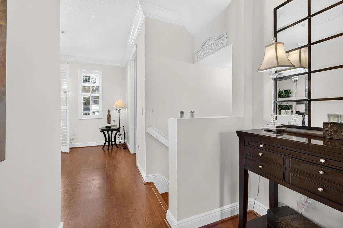 Residence photo 10