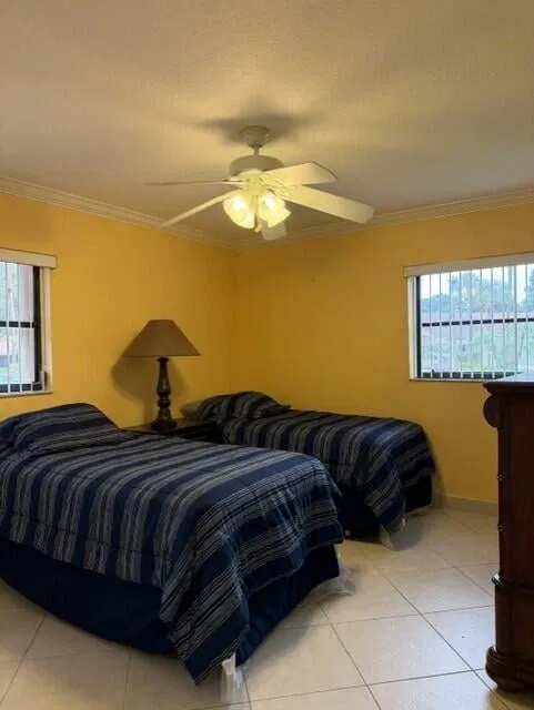 Residence photo 16