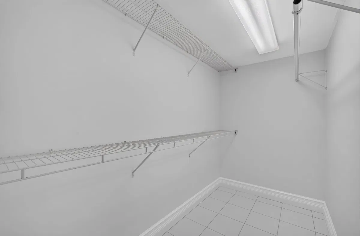 Residence photo 28