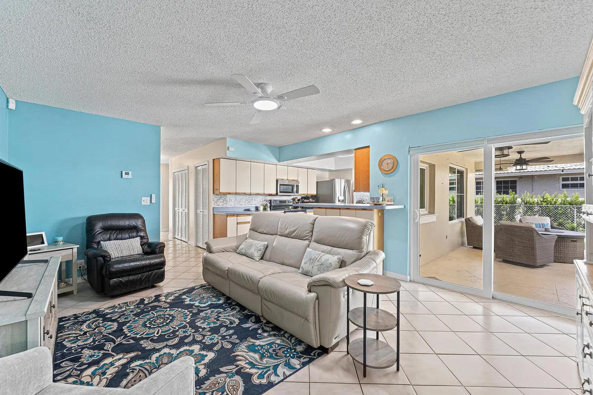  Residence photo 13