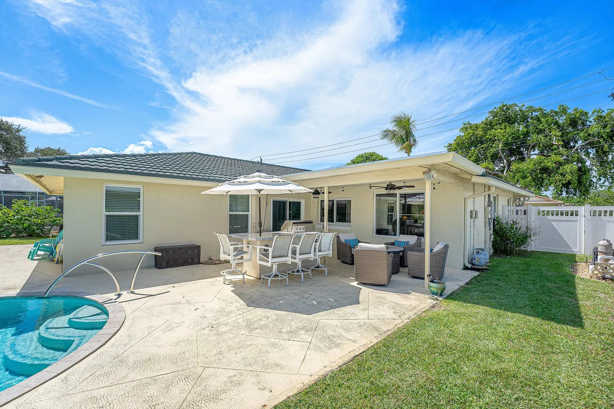  Residence photo 31
