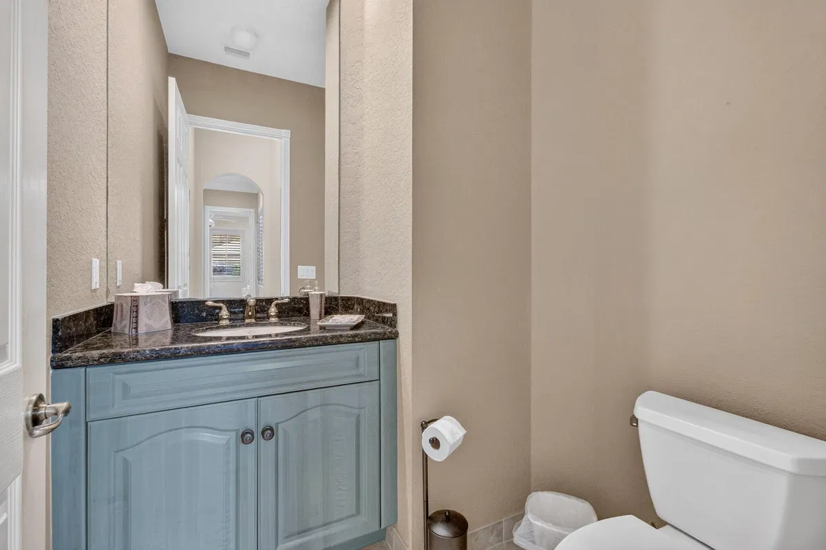 Residence photo 52