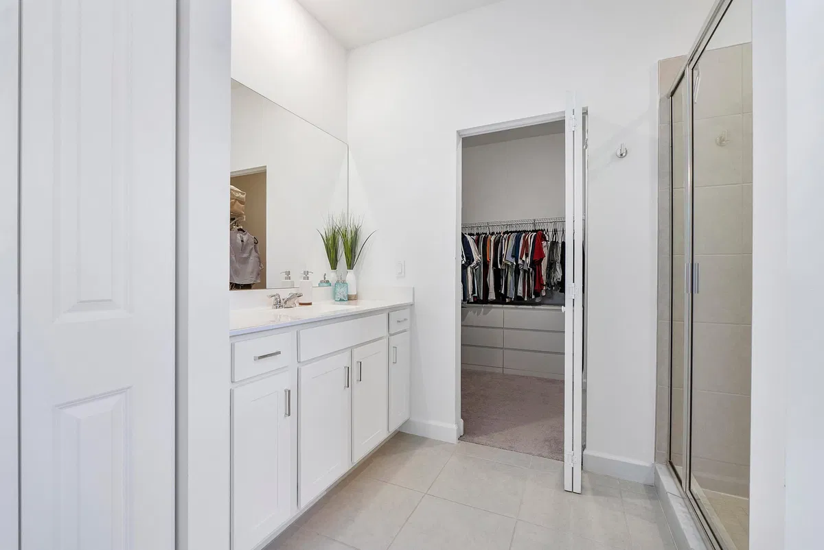 Residence photo 19
