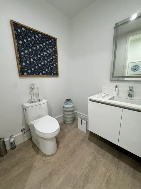 Nautilus 220 Unit 503 photo 31