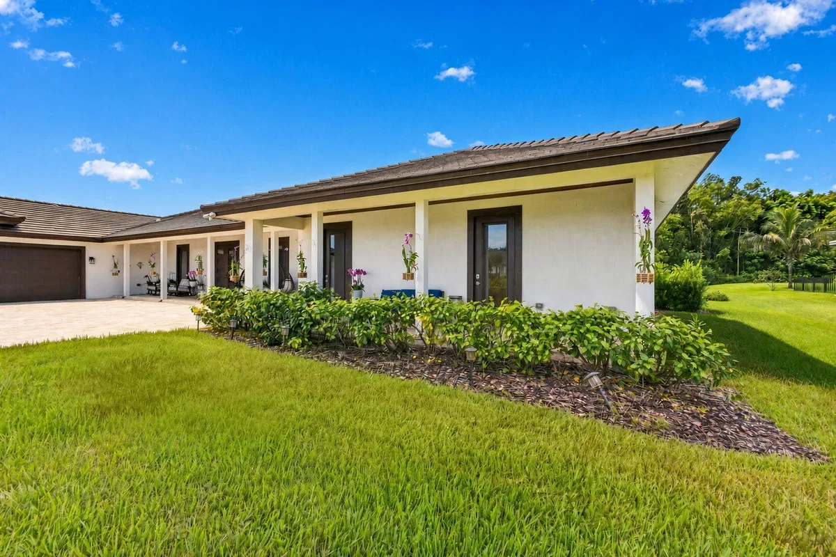 Residence photo 28