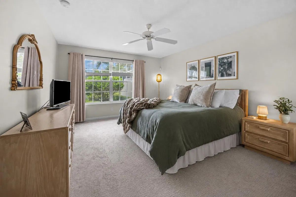 Residence photo 10