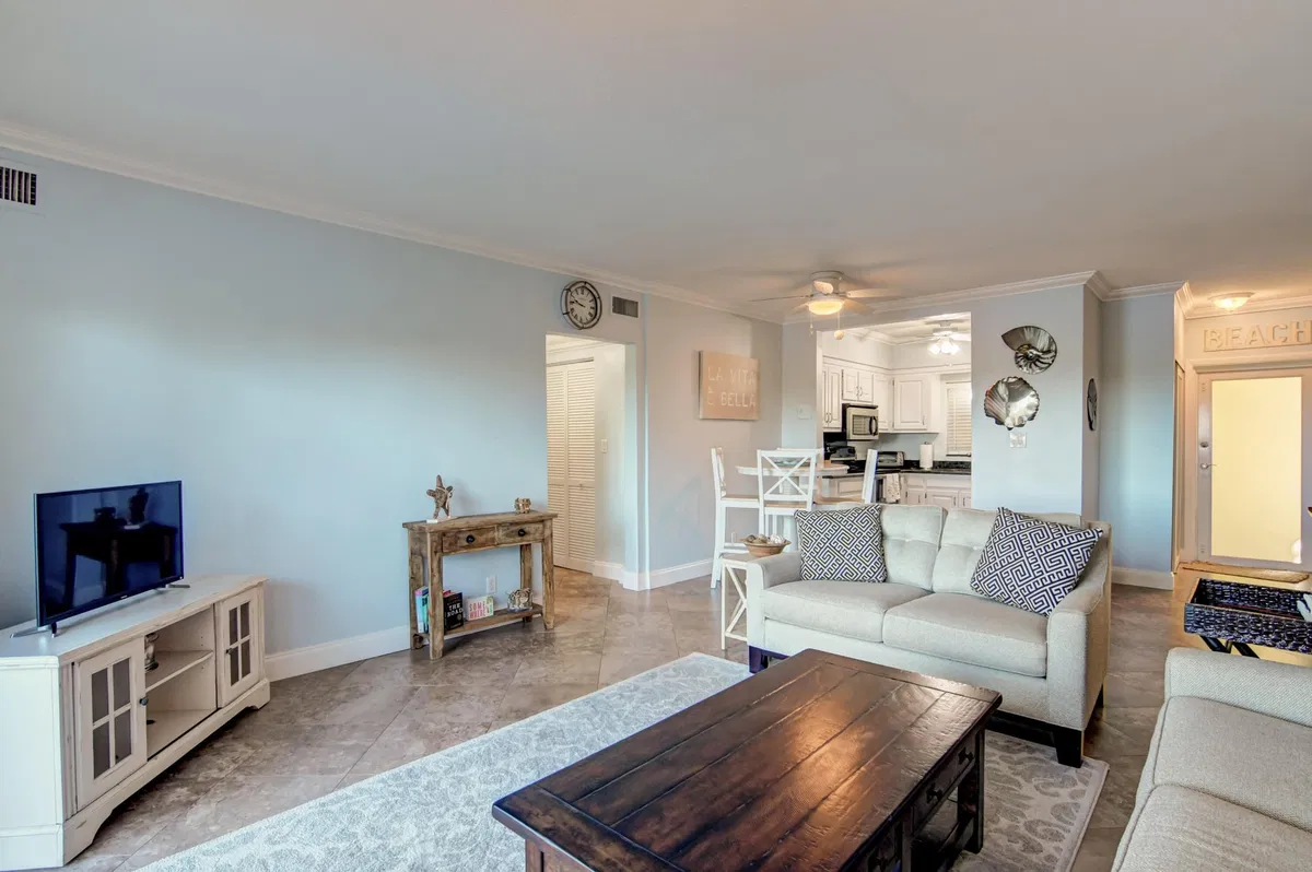  Unit 24 photo 7