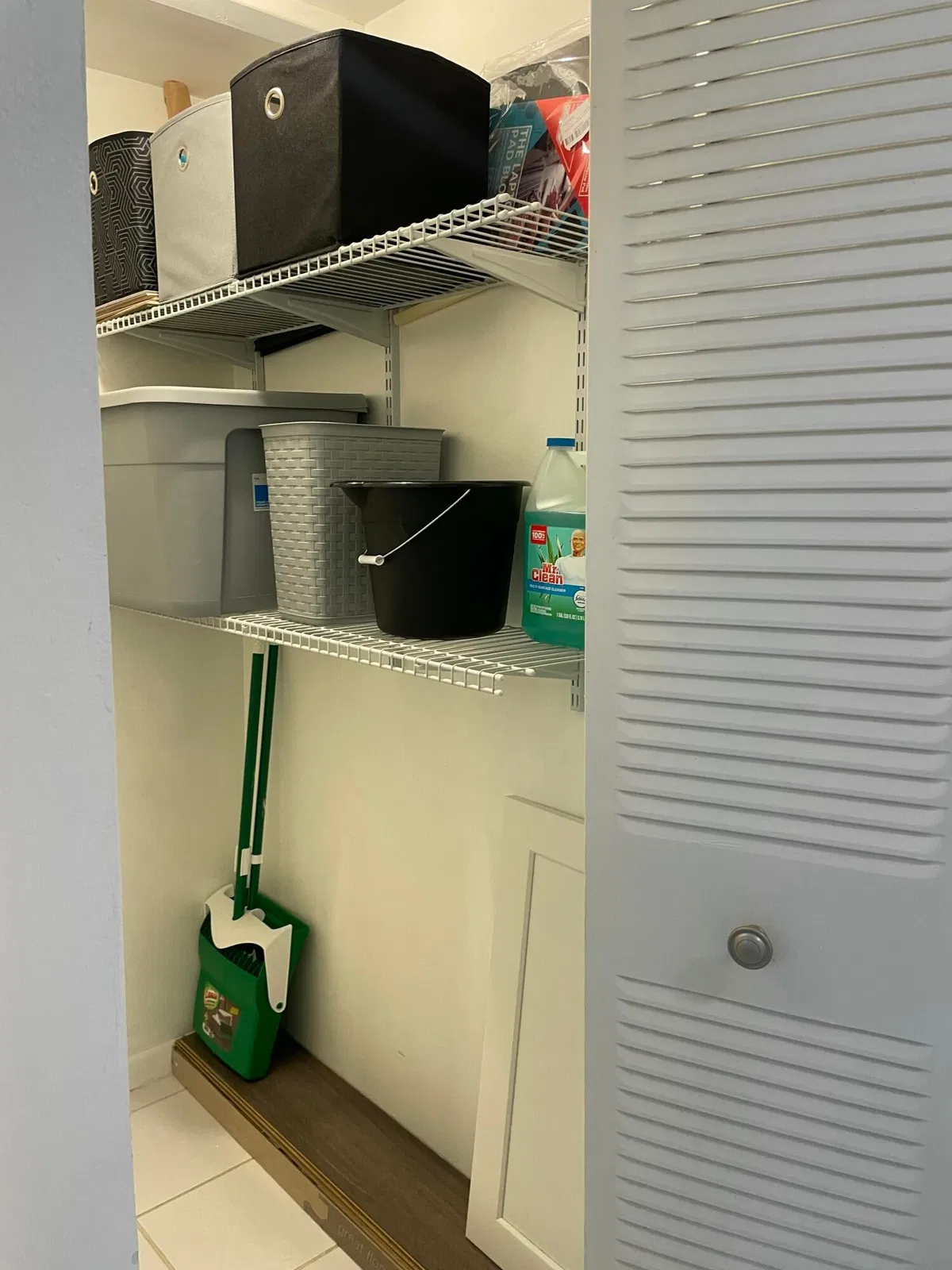 Unit 1090 photo 4