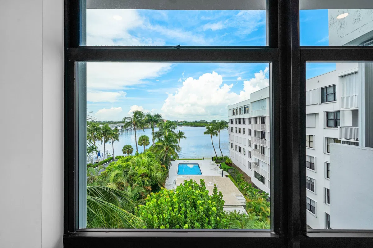 2860 S Ocean Palm Beach Unit Unit 512 photo 22