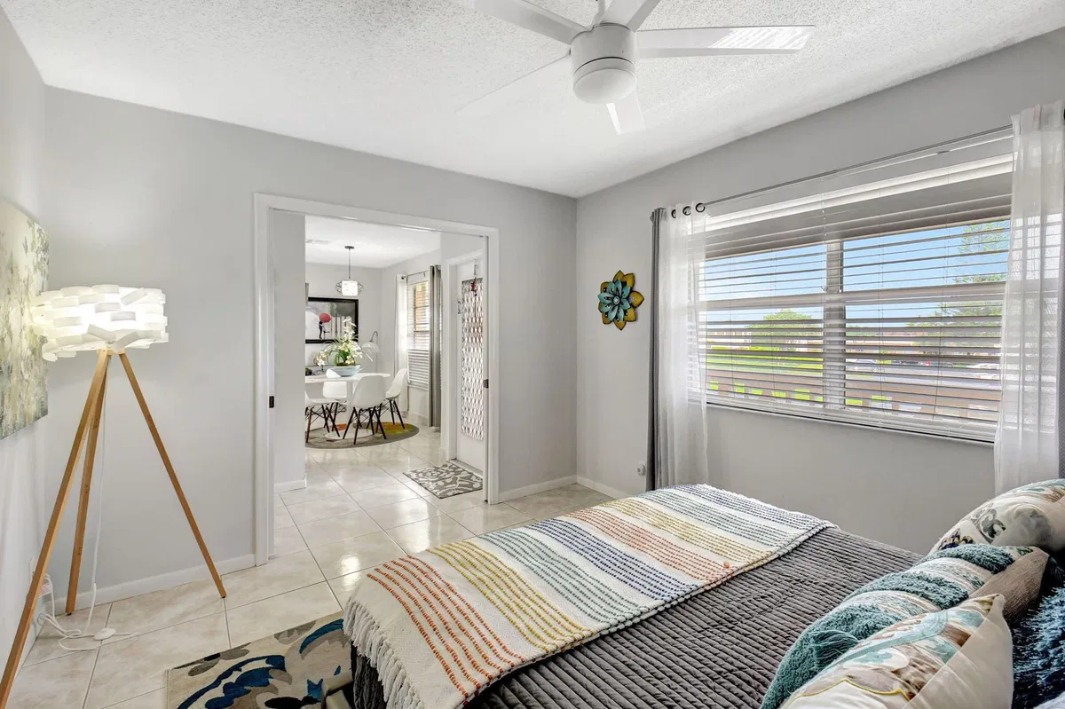  Unit 203 photo 16