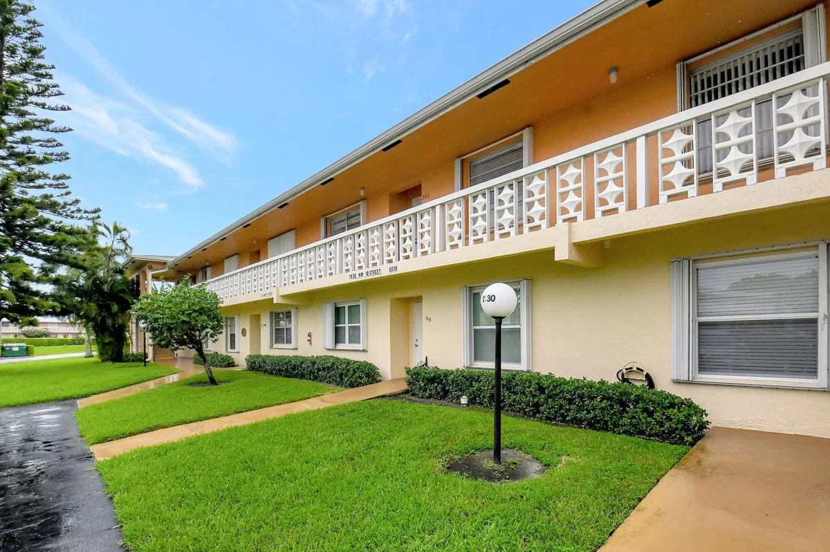  Unit 203 photo 19
