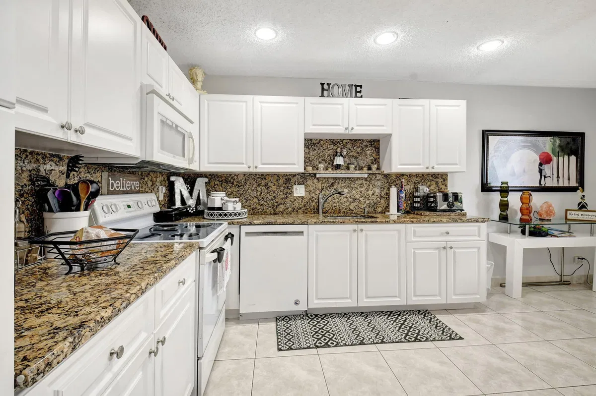  Unit 203 photo 28