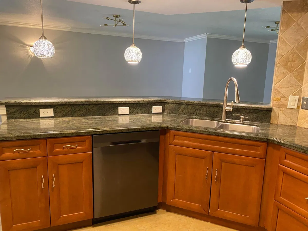 Unit 205 photo 13