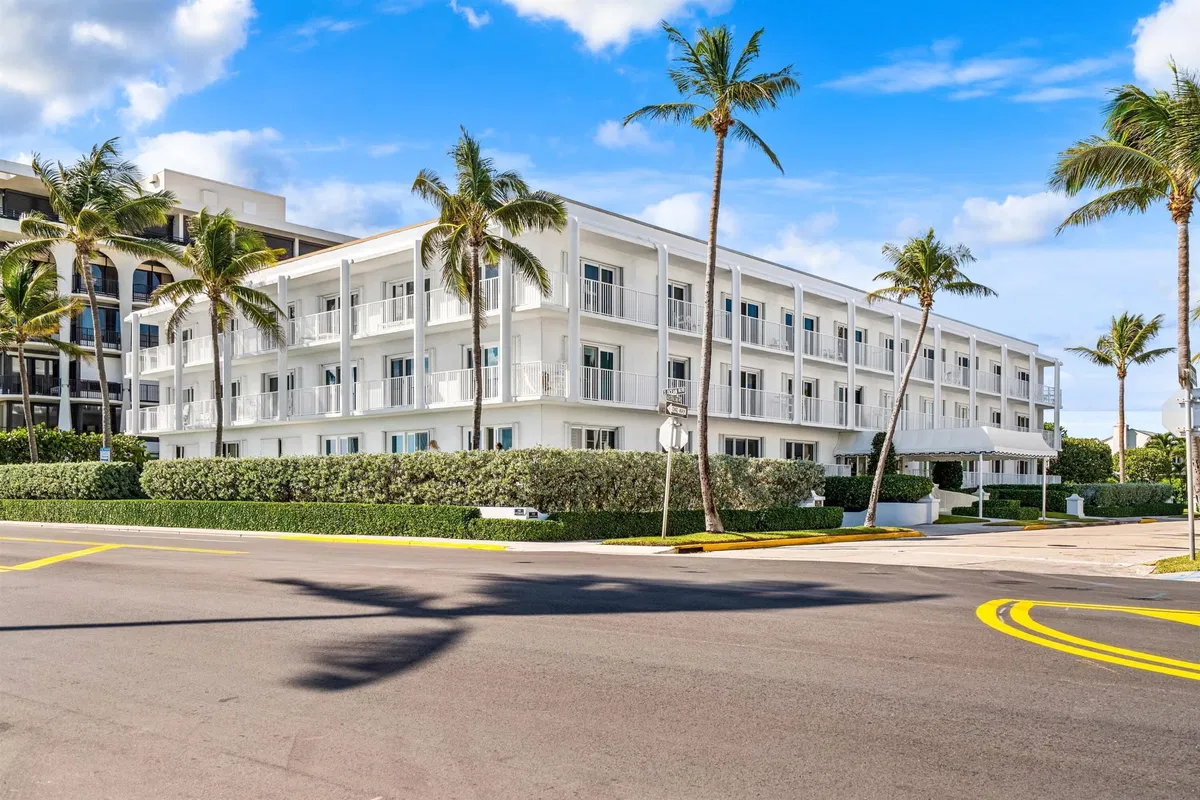 In-Town Palm Beach Unit 204 photo 7