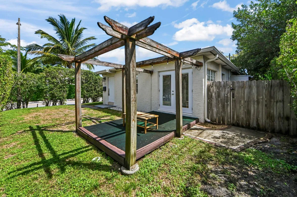 West Palm Beach Residence photo 7